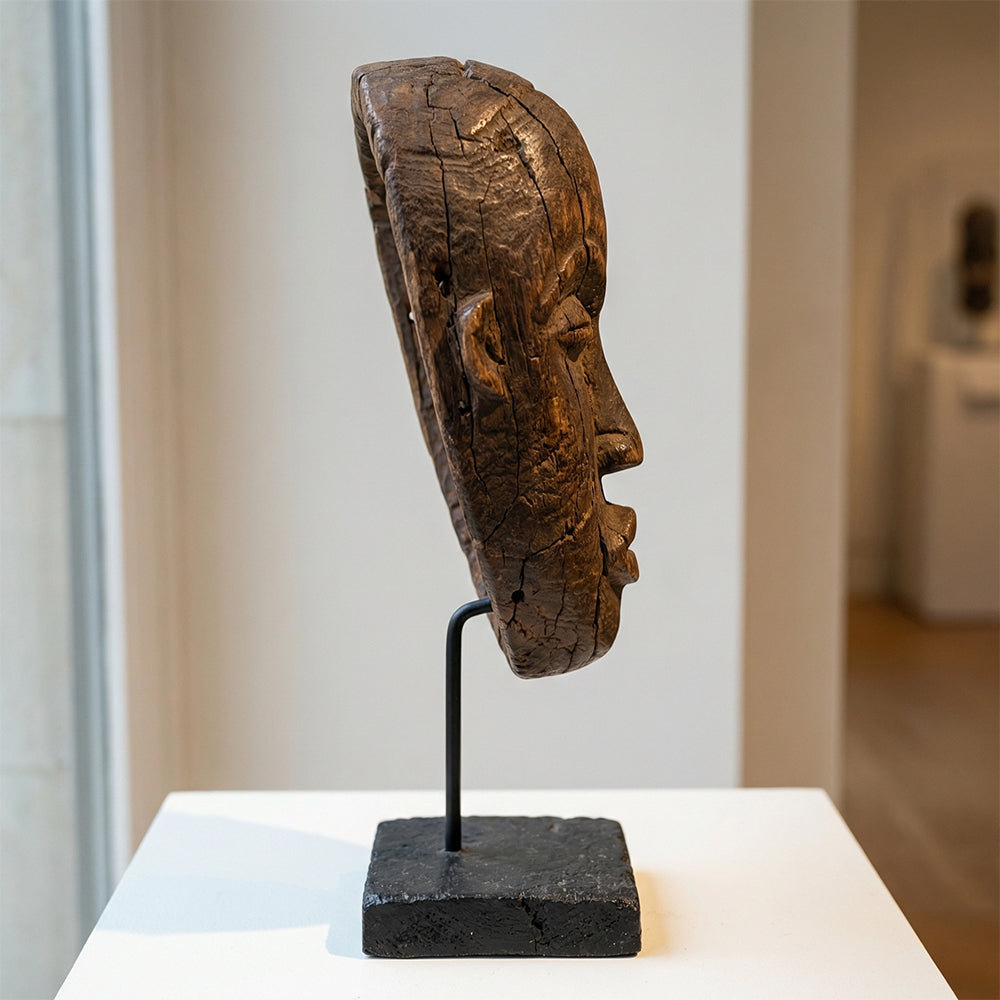 Ancient Gaze | Wood Sculpture